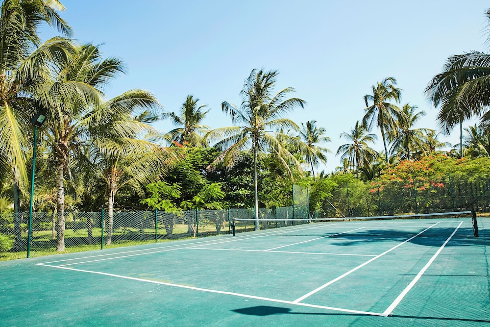 Breezes Beach Club & Spa – Half Board — Sports & recreation in Dongwe, Zanzibar South