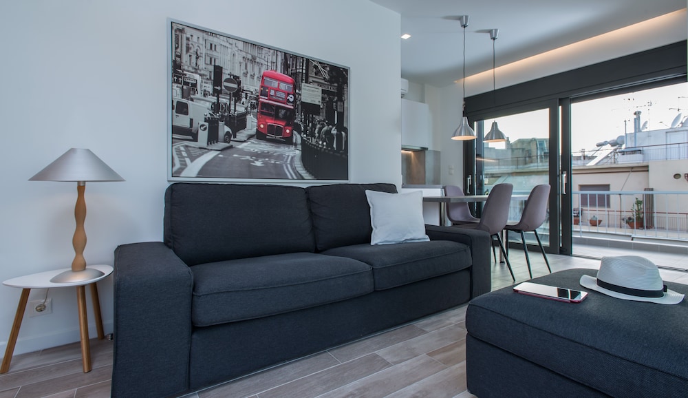 Spot Apart — Hotel rooms in Athens, Attica