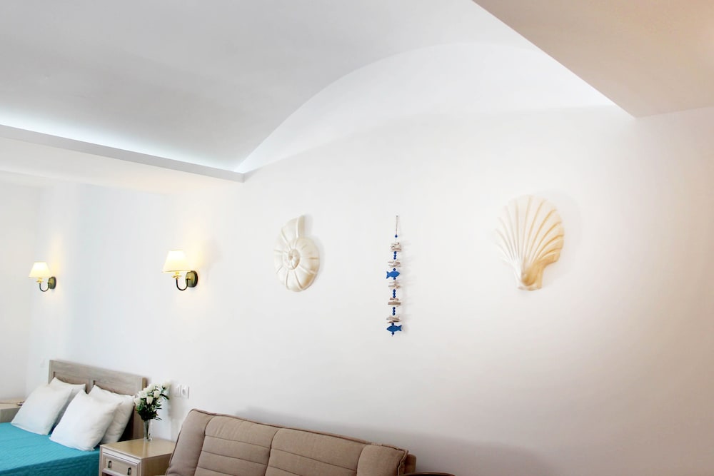 Bivalvia Beach Plus — Hotel rooms in Faliraki, South Aegean