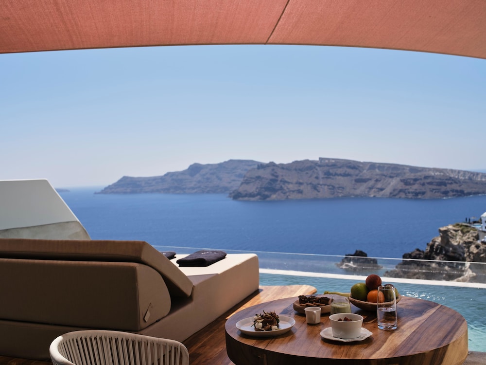 Andronis Luxury Suites — Restaurant & bars in Oia, South Aegean