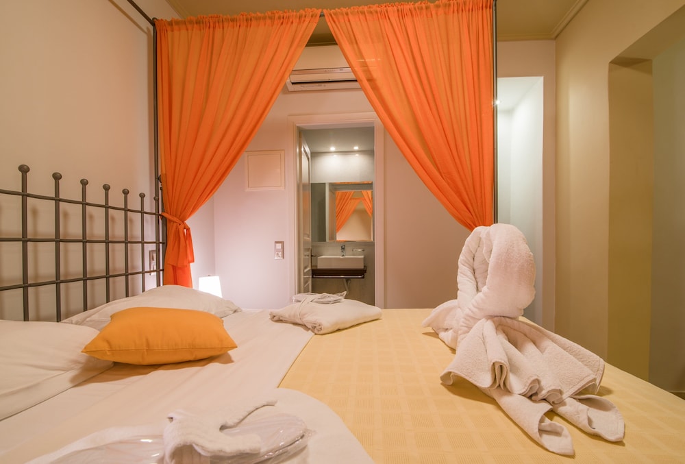 Hotel Antinea Suites & SPA — Hotel rooms in Kamari, South Aegean