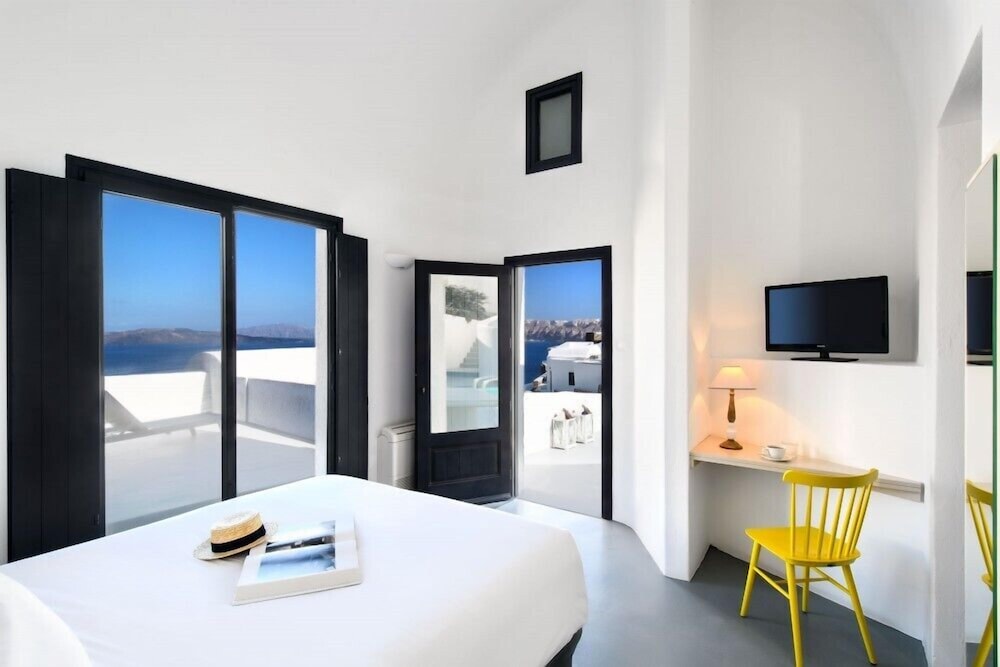 Grand Ambassador Santorini Hotel — Hotel rooms in Akrotiri, South Aegean