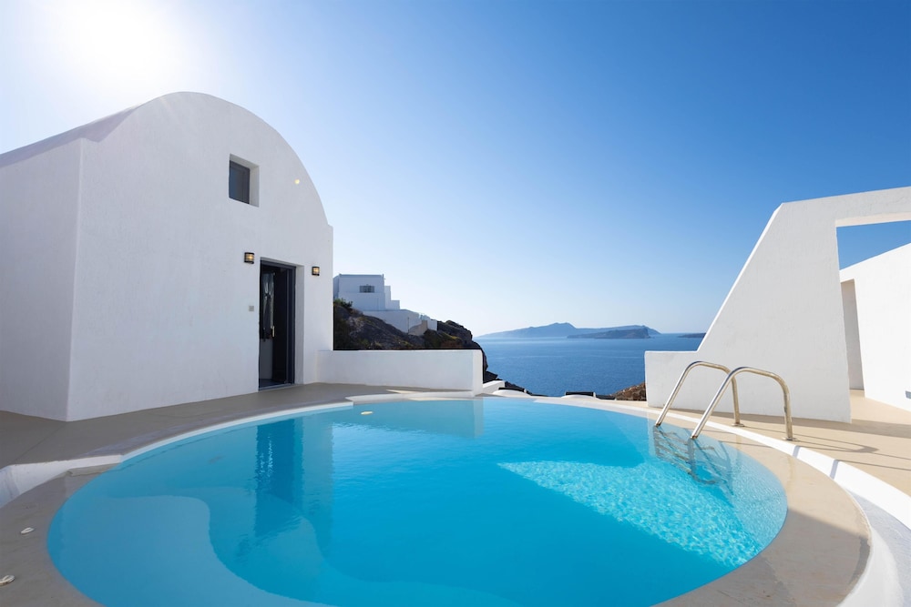 Grand Ambassador Santorini Hotel — Swimming pool in Akrotiri, South Aegean