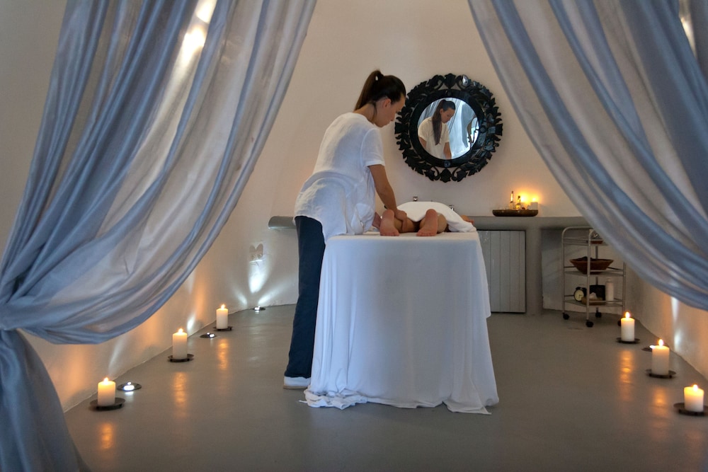 Grand Ambassador Santorini Hotel — Spa in Akrotiri, South Aegean