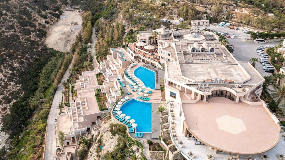 Athina Palace Resort & Spa