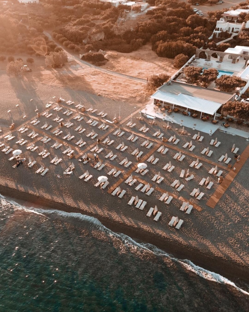 Coriva Beach Hotel - zdjęcie 3
