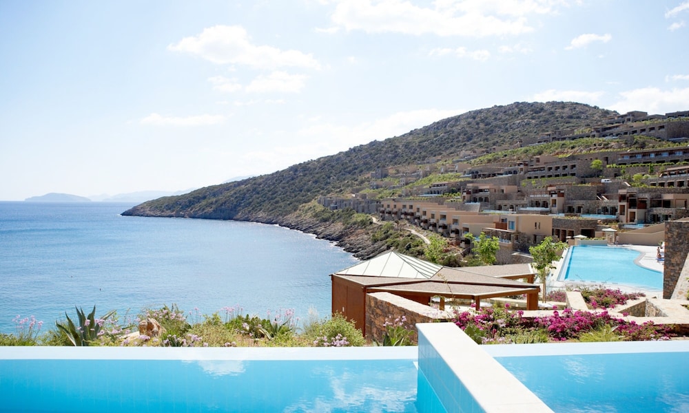 Daios Cove — Swimming pool in Ammoudara (Agios Nikolaos)