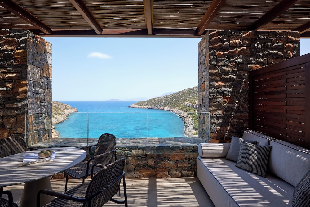 Daios Cove — Hotel rooms in Ammoudara (Agios Nikolaos)