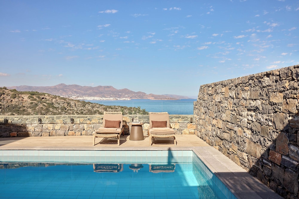 Daios Cove — Swimming pool in Ammoudara (Agios Nikolaos)