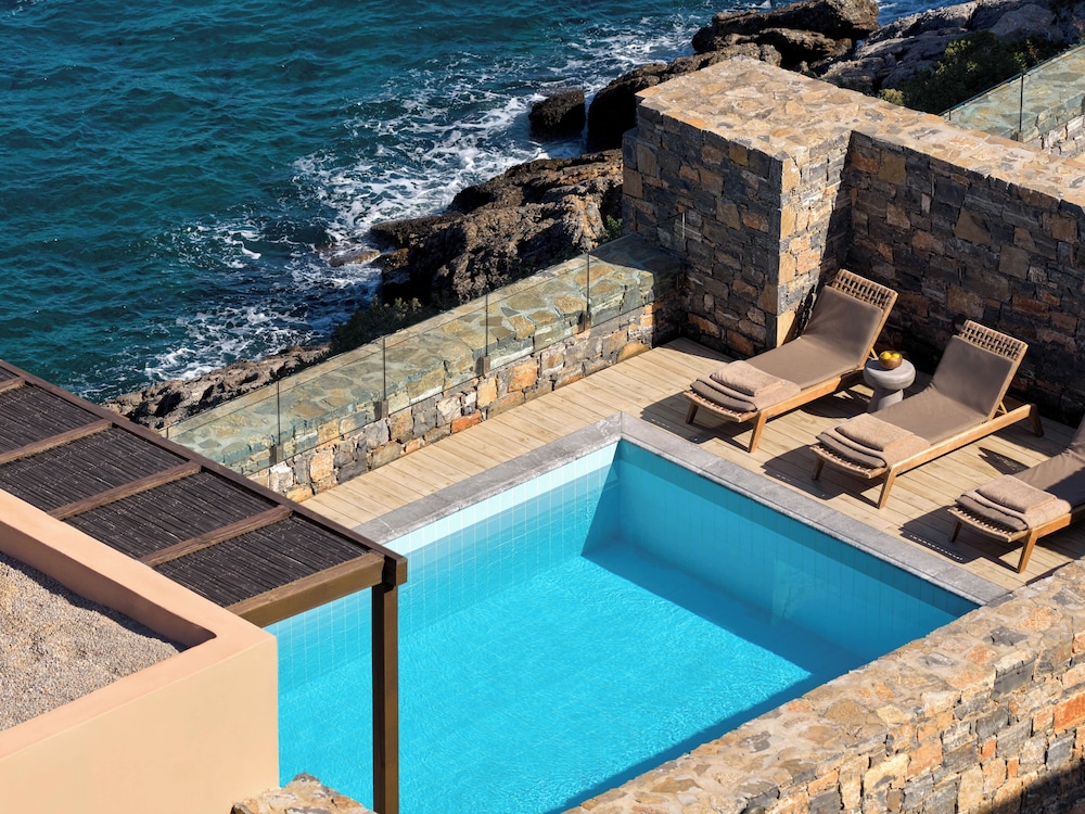 Daios Cove — Swimming pool in Ammoudara (Agios Nikolaos)