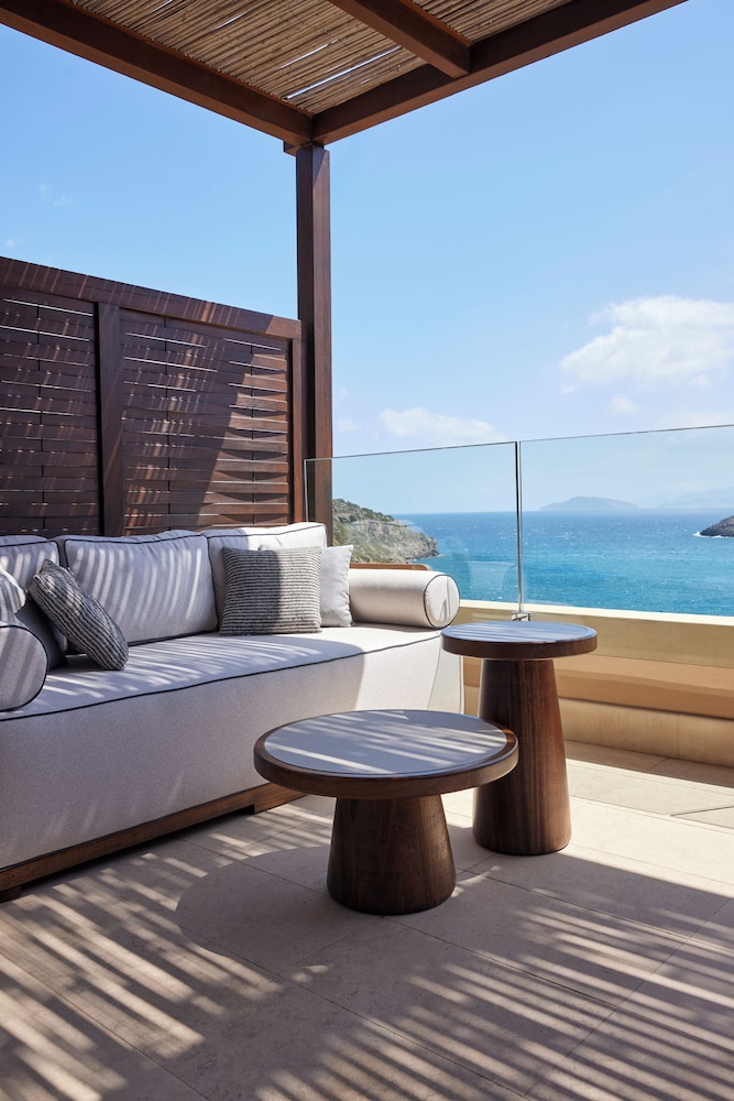 Daios Cove — Hotel rooms in Ammoudara (Agios Nikolaos)
