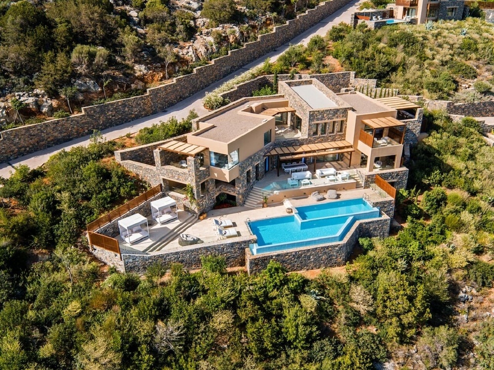 Daios Cove — Main photo in Ammoudara (Agios Nikolaos)