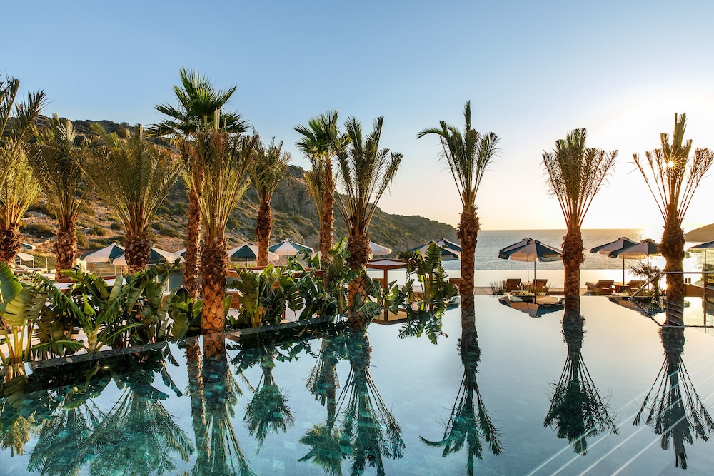 Daios Cove — Swimming pool in Ammoudara (Agios Nikolaos)