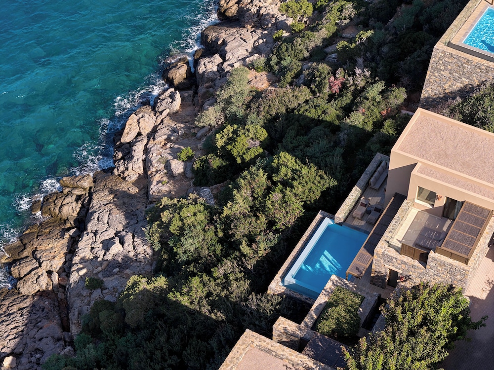 Daios Cove — Swimming pool in Ammoudara (Agios Nikolaos)