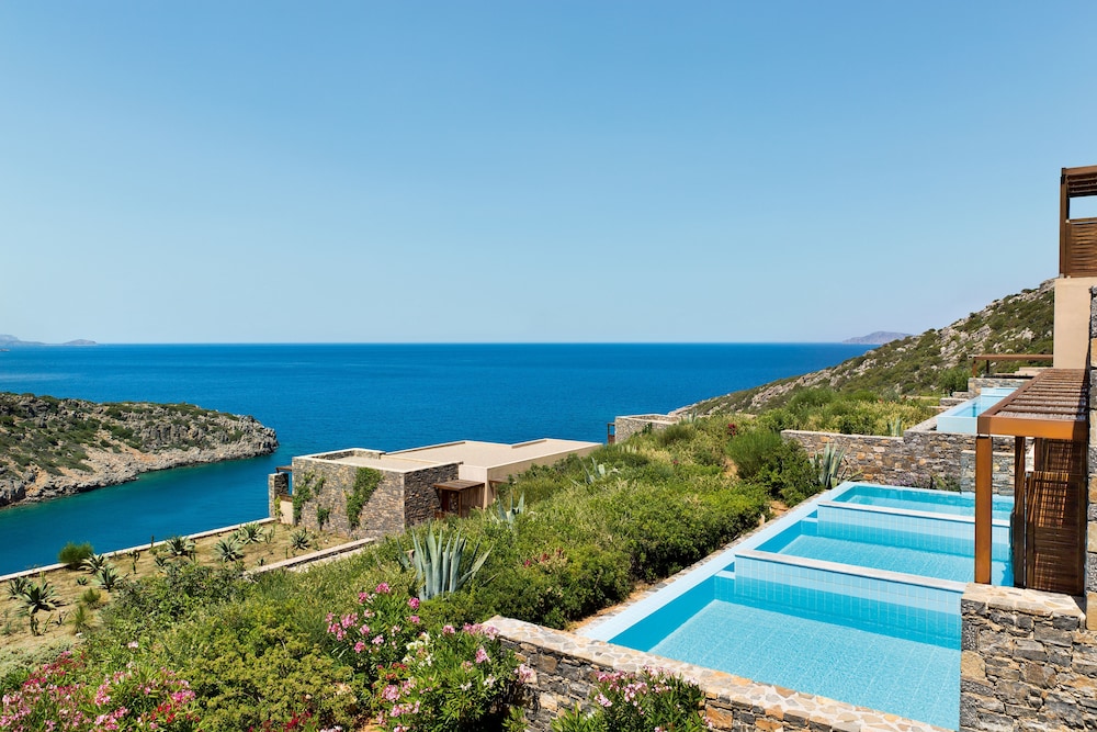 Daios Cove — Swimming pool in Ammoudara (Agios Nikolaos)
