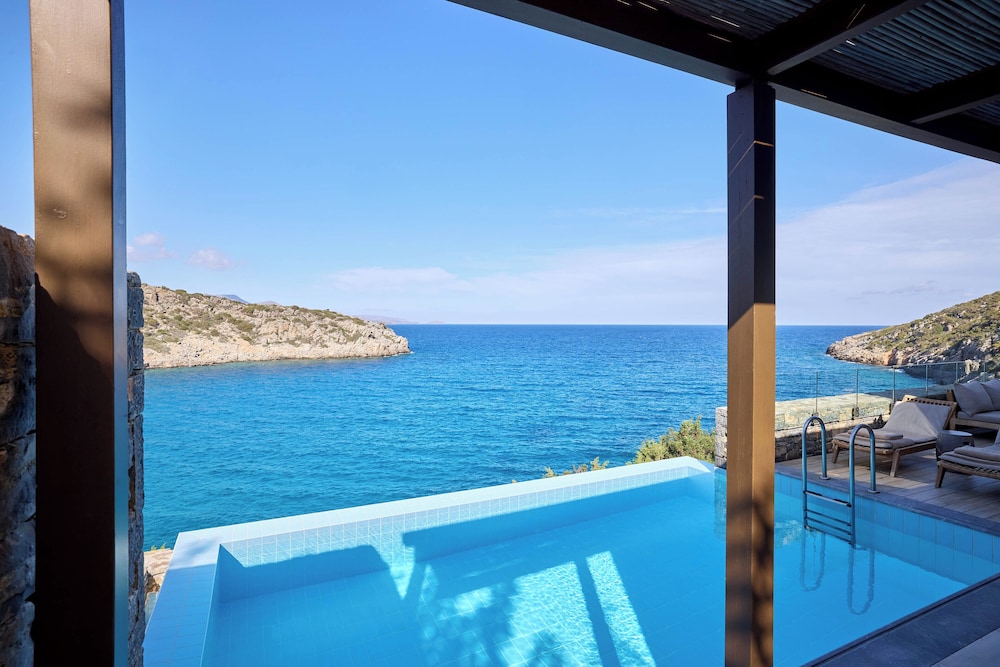 Daios Cove — Swimming pool in Ammoudara (Agios Nikolaos)