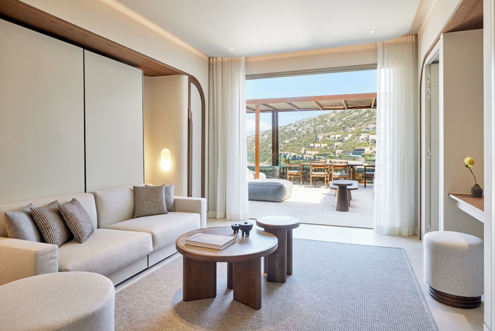 Daios Cove — Hotel rooms in Ammoudara (Agios Nikolaos)
