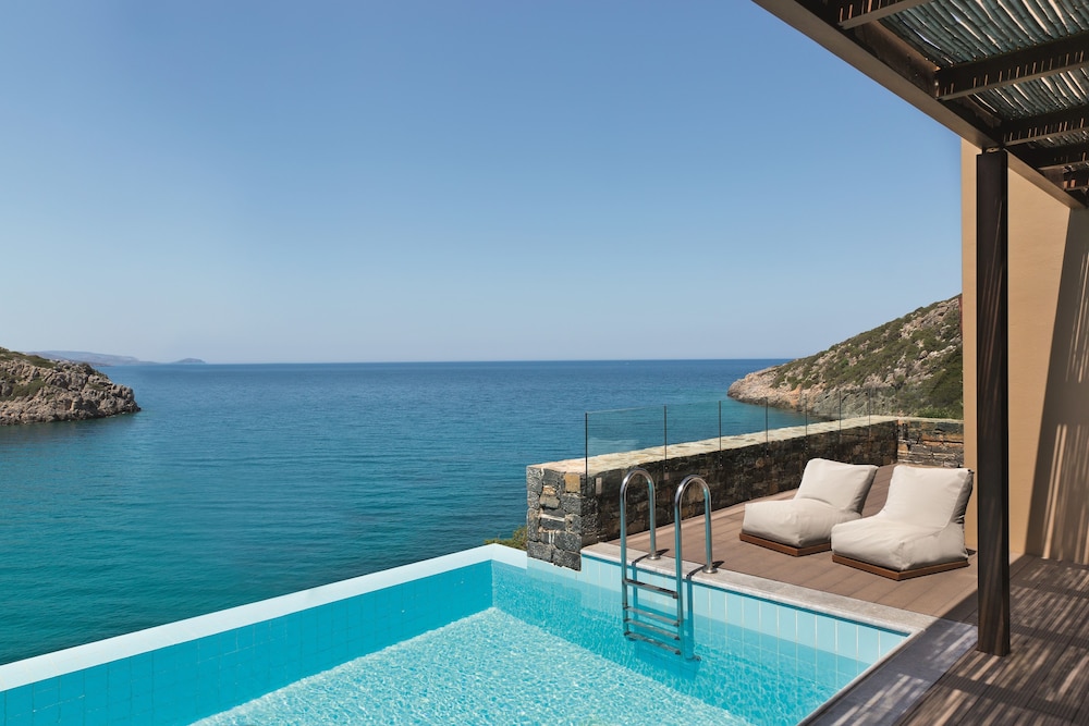 Daios Cove — Swimming pool in Ammoudara (Agios Nikolaos)