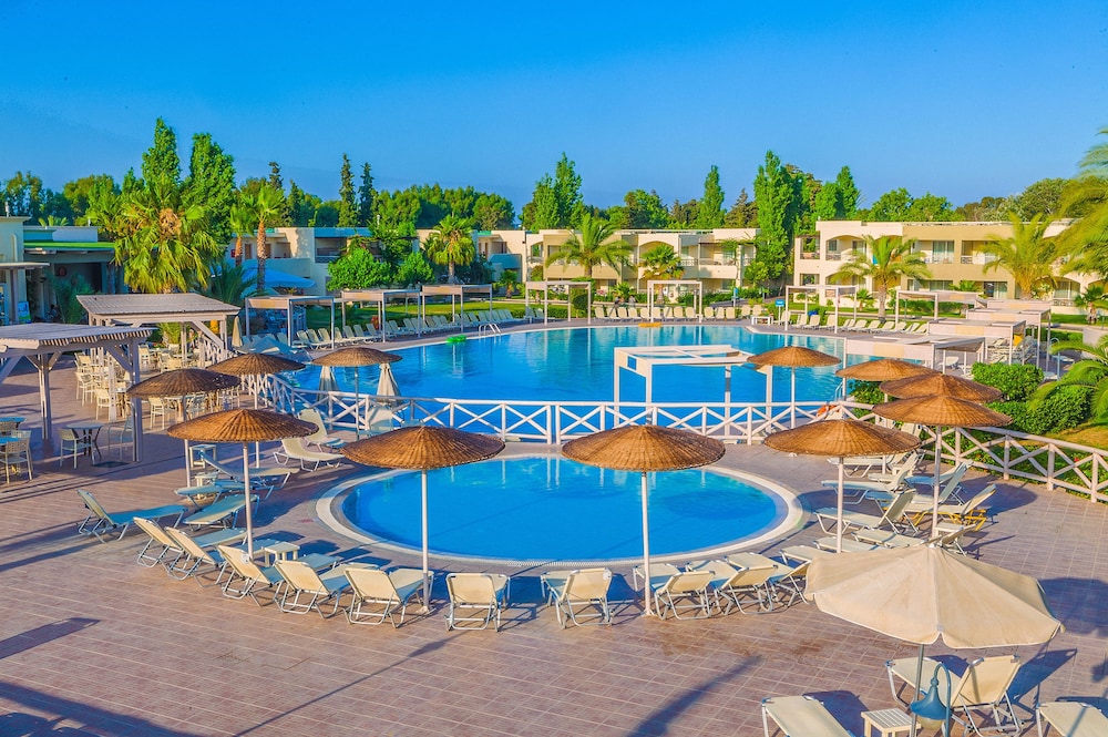 Kipriotis Maris Suites by Anayia All Inclusive Resorts — Main photo in Psalidi, South Aegean