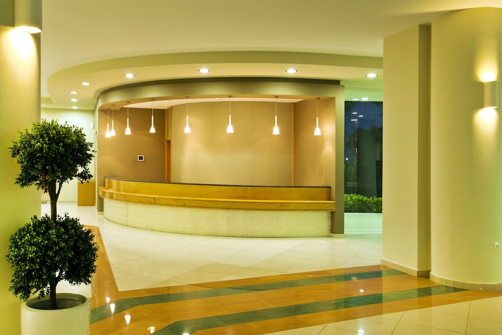 Kipriotis Maris Suites by Anayia All Inclusive Resorts — Hotel building in Psalidi, South Aegean