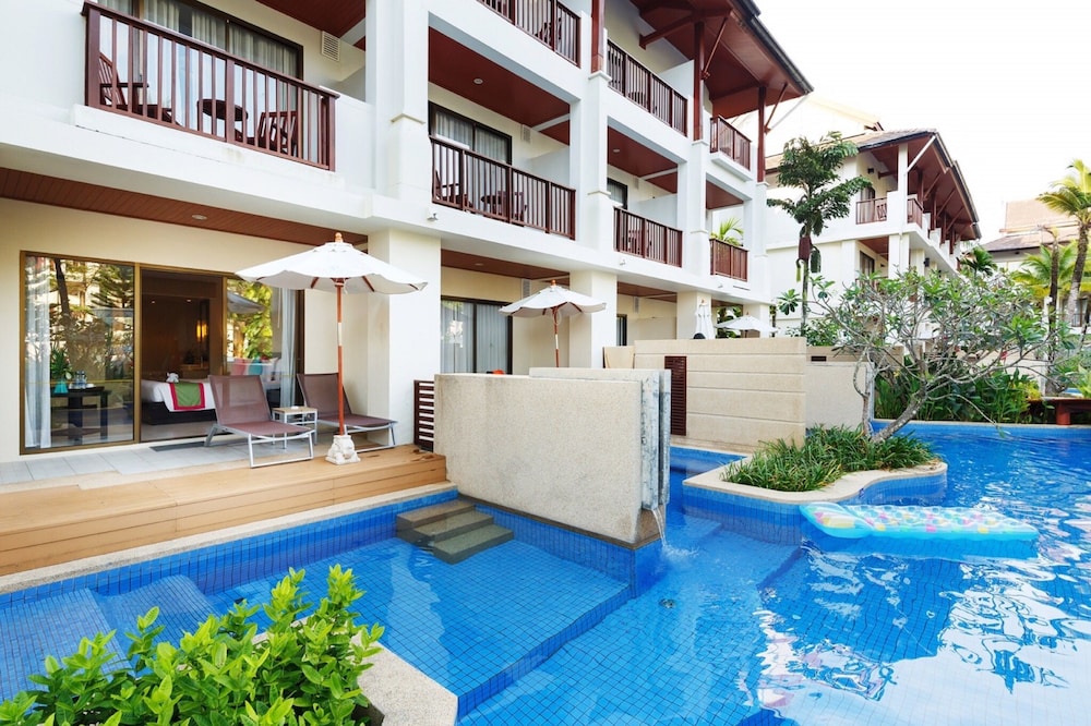 APSARA Beachfront Resort and Villa — Swimming pool in Khao Lak, Phang Nga