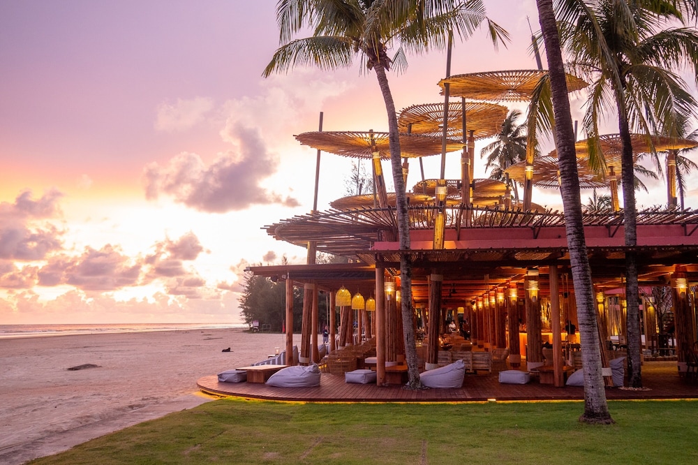 APSARA Beachfront Resort and Villa — Restaurant & bars in Khao Lak, Phang Nga