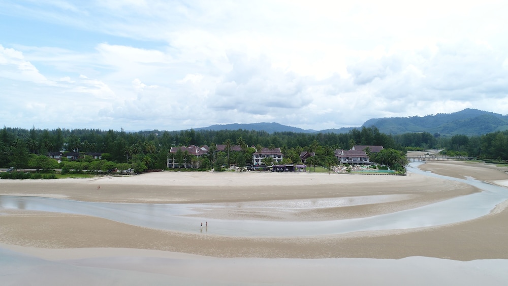 APSARA Beachfront Resort and Villa — Beach in Khao Lak, Phang Nga