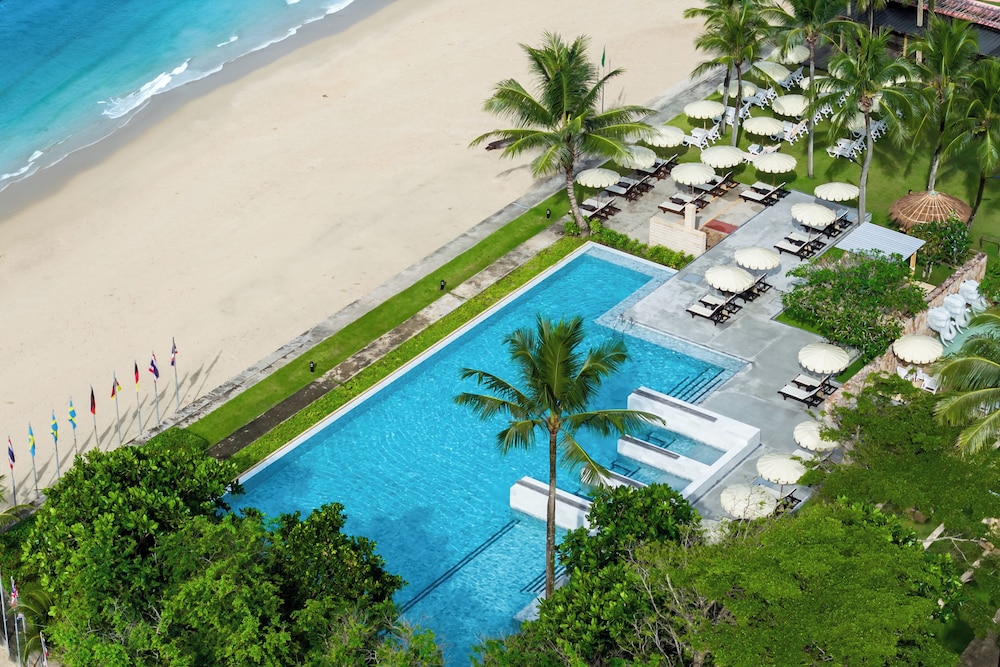 APSARA Beachfront Resort and Villa — Swimming pool in Khao Lak, Phang Nga