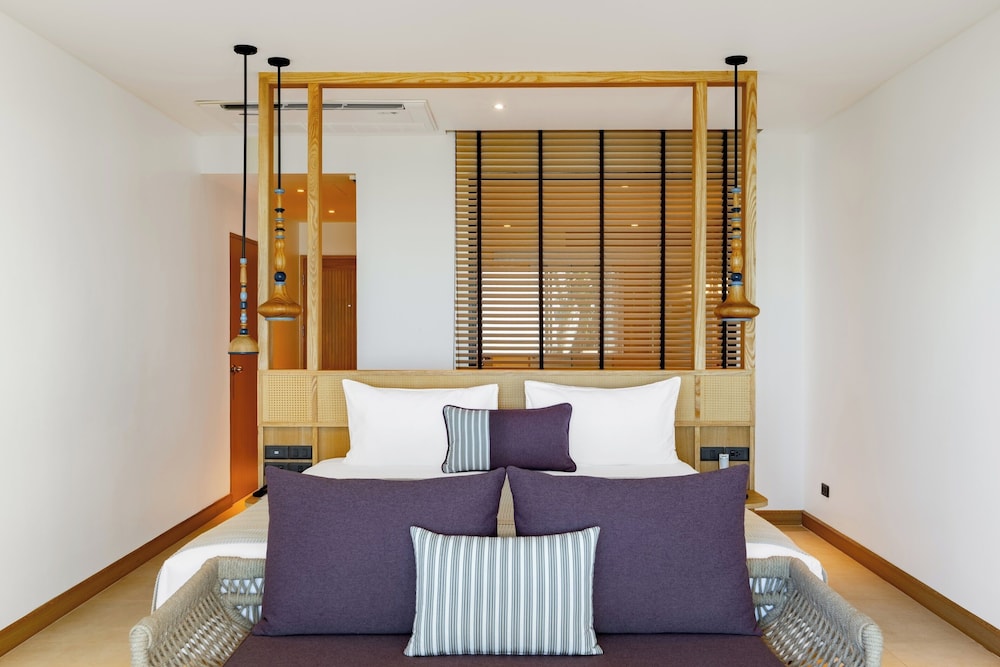 APSARA Beachfront Resort and Villa — Hotel rooms in Khao Lak, Phang Nga