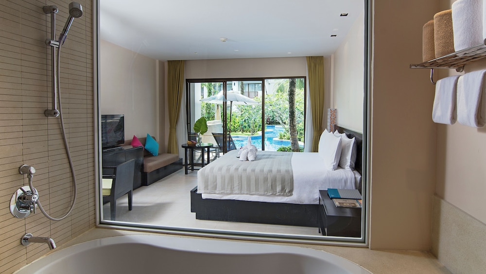 APSARA Beachfront Resort and Villa — Hotel rooms in Khao Lak, Phang Nga