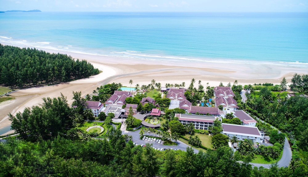 APSARA Beachfront Resort and Villa — Main photo in Khao Lak, Phang Nga