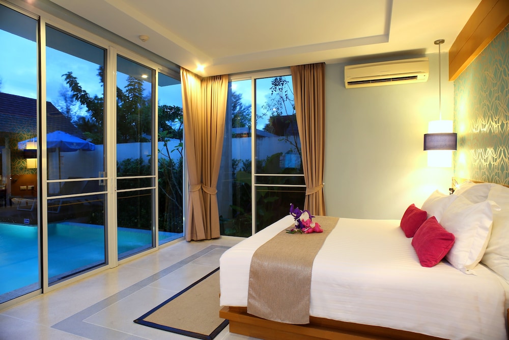 APSARA Beachfront Resort and Villa — Hotel rooms in Khao Lak, Phang Nga