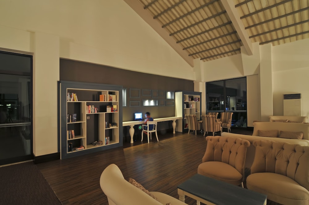 Jiva Beach Resort - All Inclusive — Shared spaces in Fethiye, Mugla
