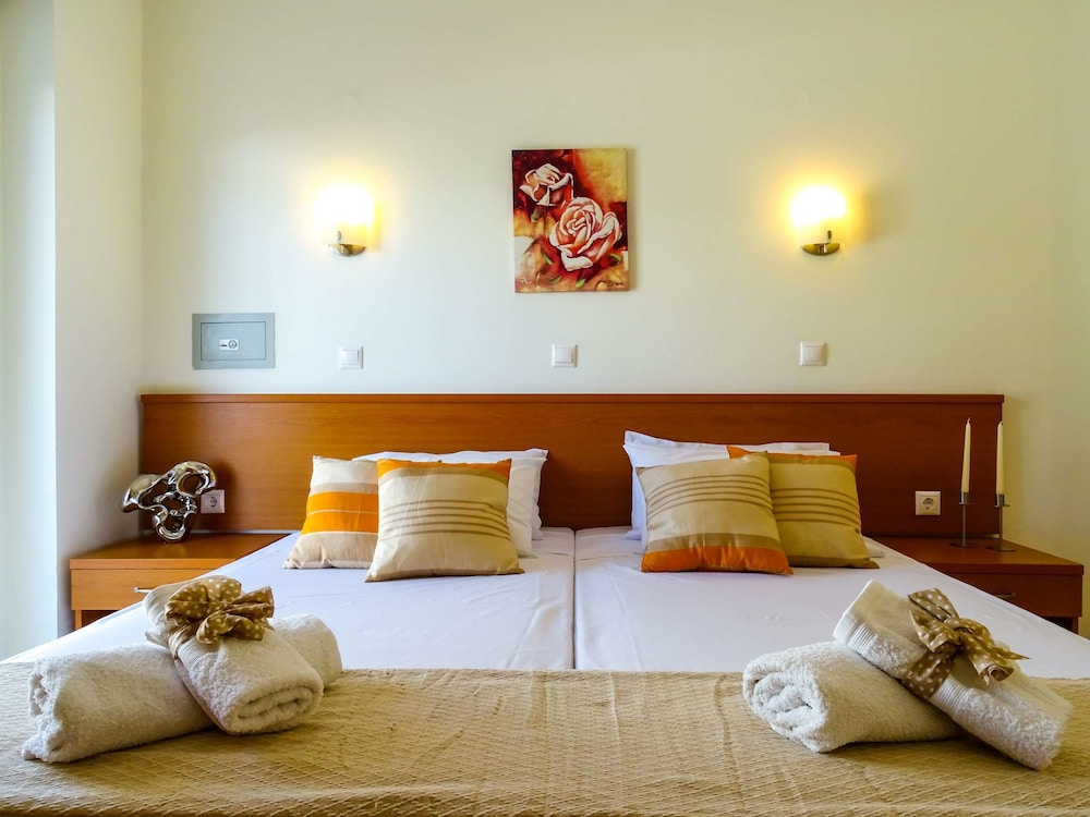 Tsambikos Apts - zdjęcie 3