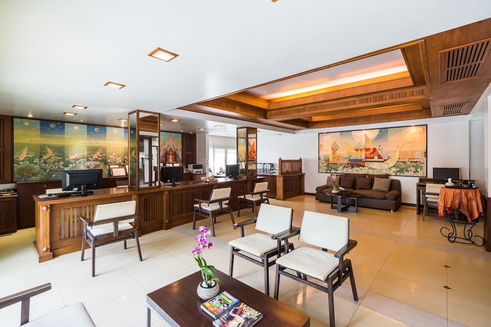 Samui Paradise Chaweng Beach Resort & Spa — Hotel building in Bo Phut, Surat Thani