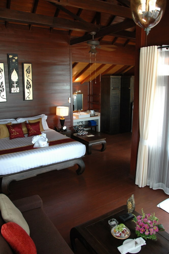 Samui Paradise Chaweng Beach Resort & Spa — Hotel rooms in Bo Phut, Surat Thani