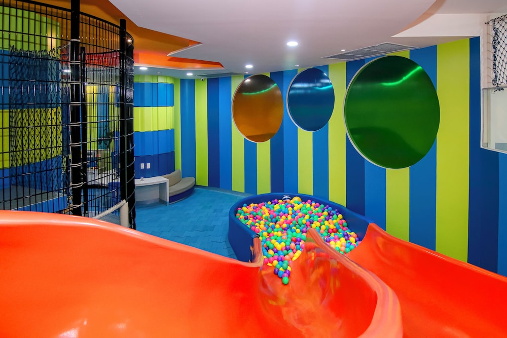 Royal Wing Suites & Spa Pattaya — Attractions for children in Pattaya, Chonburi