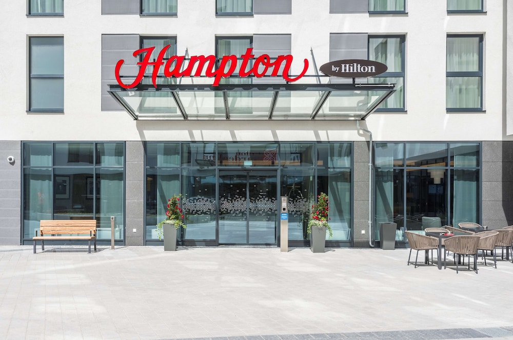 Hampton by Hilton Munich City West — Hotel building in Munich, Bavaria
