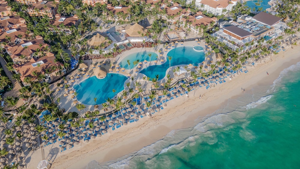 Bahia Principe Explore Punta Cana - Hyatt Inclusive Collection - All Inclusive - Renovated 2026 — Swimming pool in Bavaro, La Altagracia