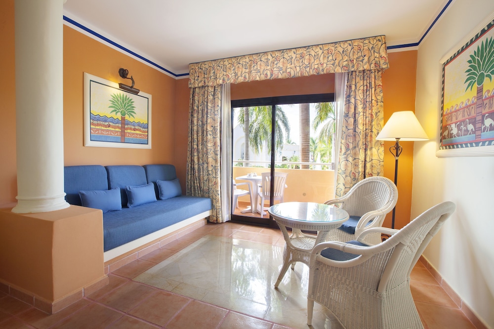 Bahia Principe Explore Punta Cana - Hyatt Inclusive Collection - All Inclusive - Renovated 2026 — Hotel rooms in Bavaro, La Altagracia