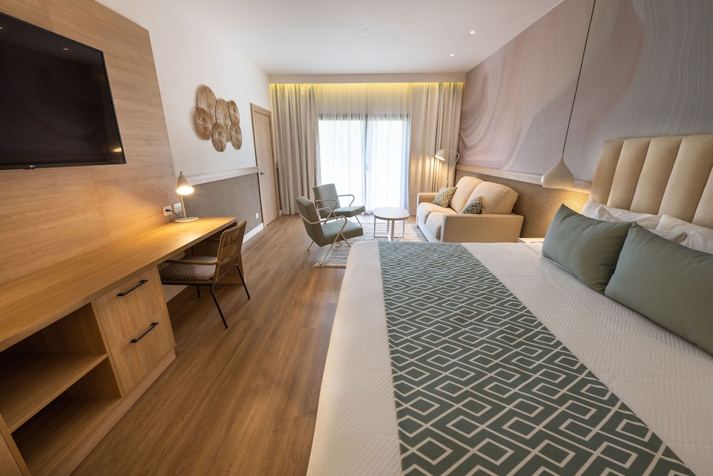 Bahia Principe Explore Punta Cana - Hyatt Inclusive Collection - All Inclusive - Renovated 2026 — Hotel rooms in Bavaro, La Altagracia
