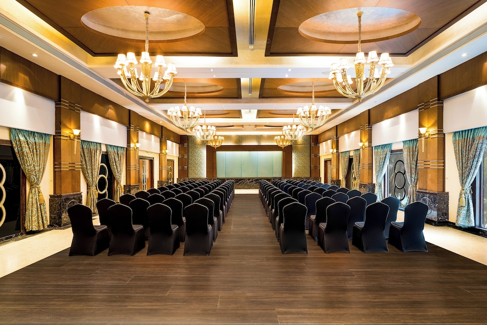 DoubleTree by Hilton Hotel Goa - Arpora - Baga — Hotel building in Arpora, Goa