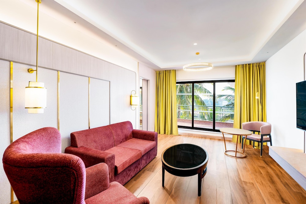 DoubleTree by Hilton Hotel Goa - Arpora - Baga — Hotel rooms in Arpora, Goa
