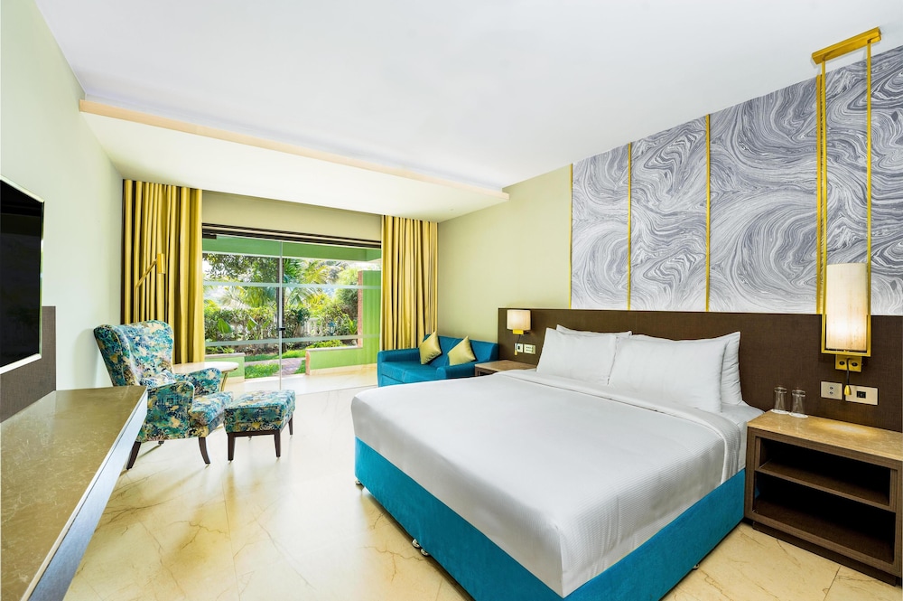 DoubleTree by Hilton Hotel Goa - Arpora - Baga — Hotel rooms in Arpora, Goa