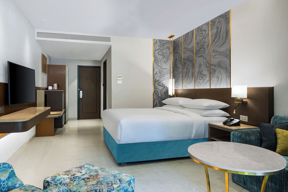 DoubleTree by Hilton Hotel Goa - Arpora - Baga — Hotel rooms in Arpora, Goa