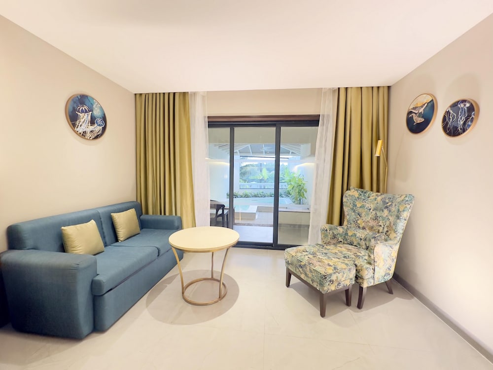 DoubleTree by Hilton Hotel Goa - Arpora - Baga — Hotel rooms in Arpora, Goa