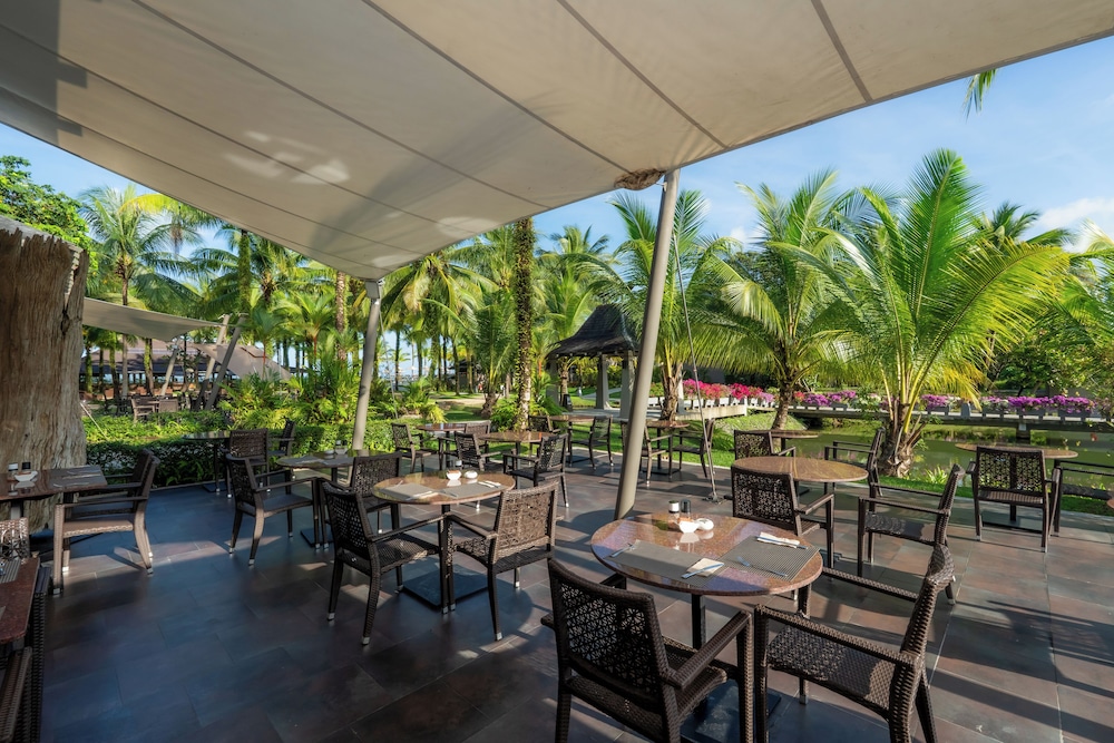 ananea Beyond Khaolak — Restaurant & bars in Khuekkhak, Phang Nga