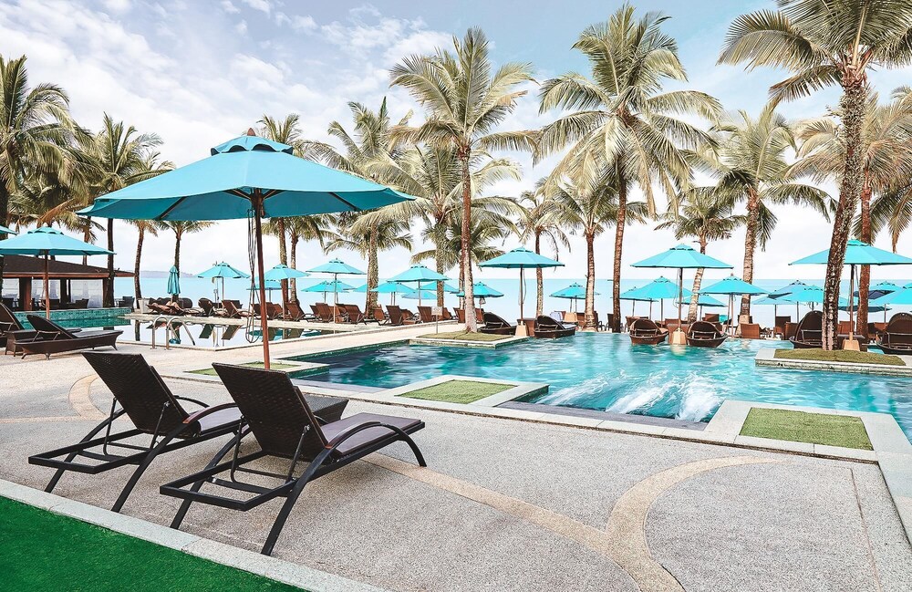 ananea Beyond Khaolak — Swimming pool in Khuekkhak, Phang Nga