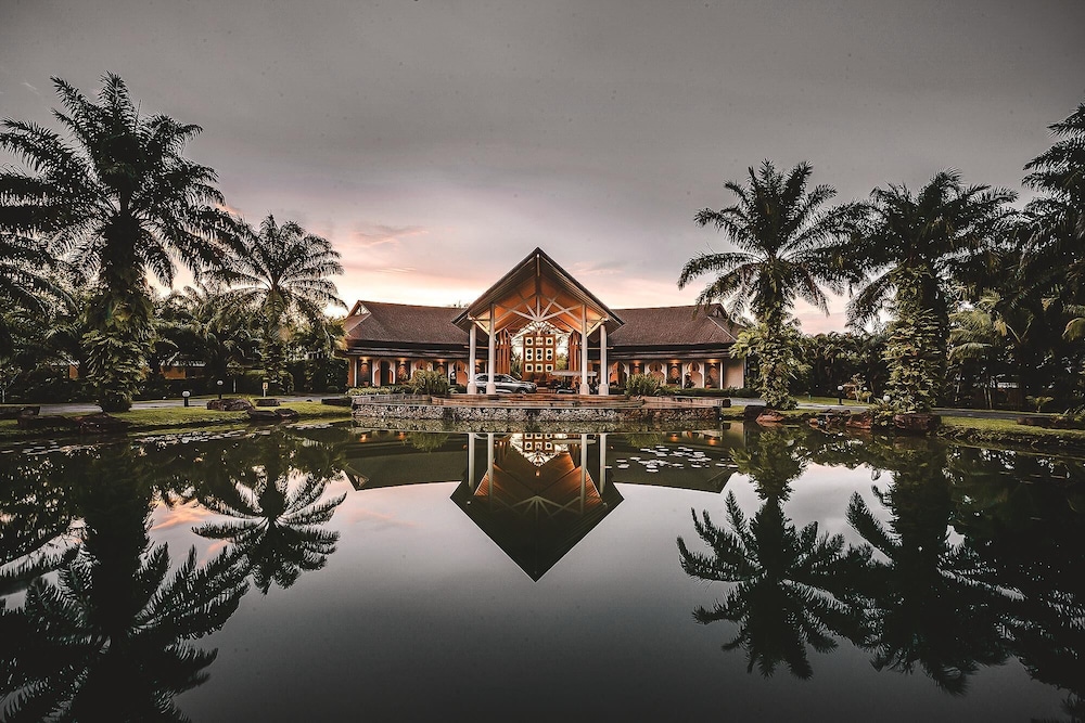 ananea Beyond Khaolak — Hotel building in Khuekkhak, Phang Nga
