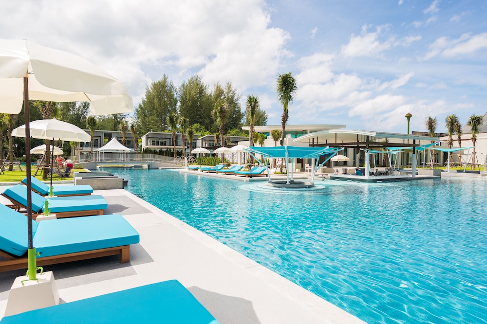The Waters Khao Lak by Katathani — Swimming pool in Khao Lak, Phang Nga
